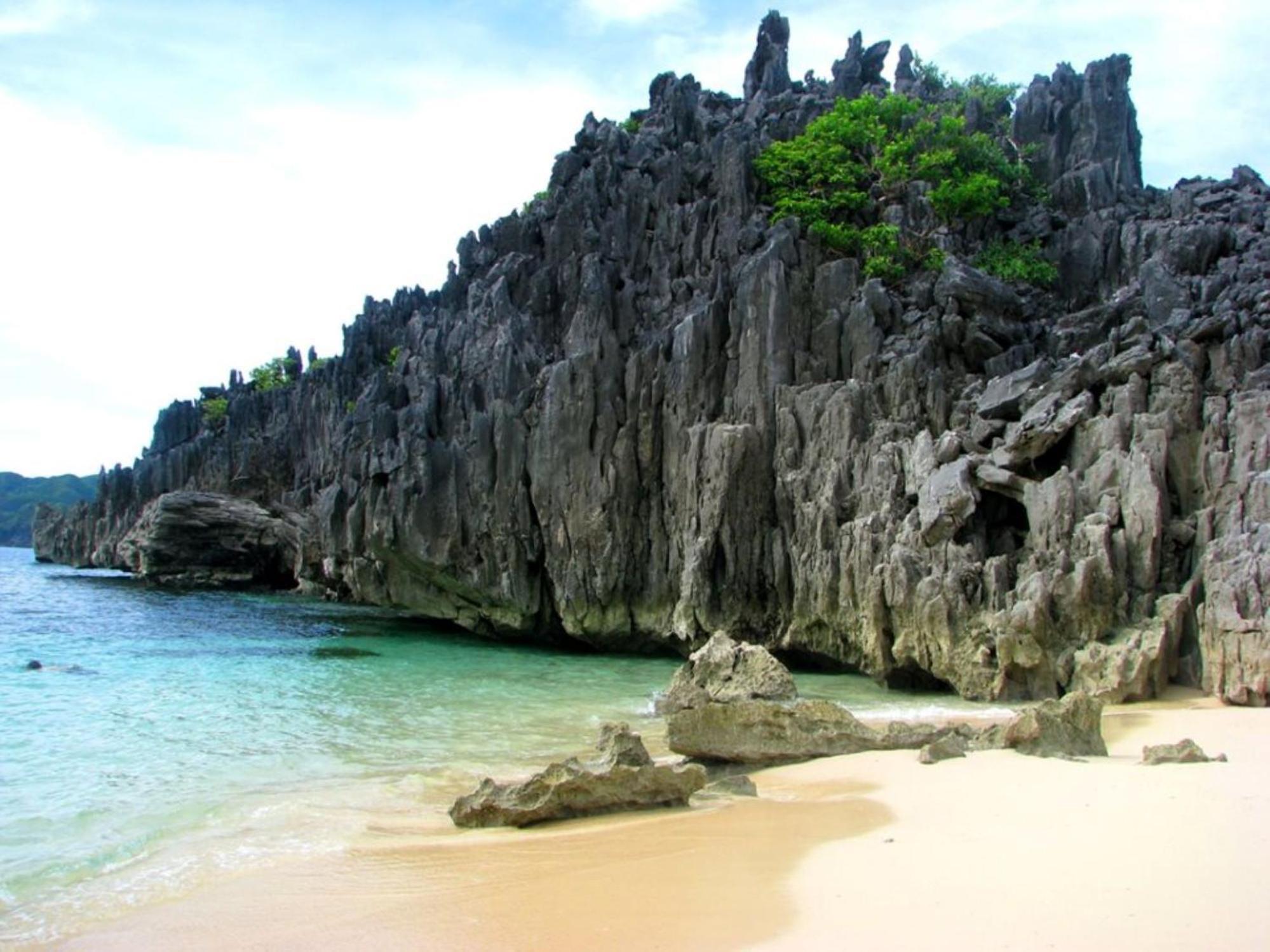 Reddoorz Near Colgante Bridge Naga City Екстер'єр фото